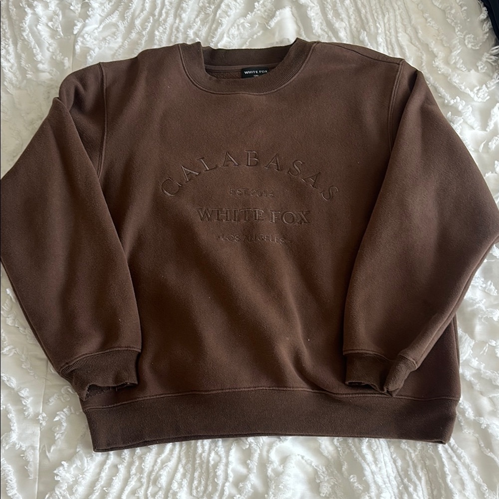 Brown Crew Neck Sweater with Long Sleeves